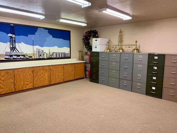 1414 S Cedar St, Borger, TX 79007
